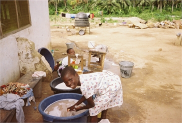 Ghana Volunteer Kaitlyn Scott Laundry