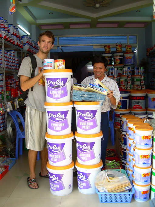 Vietnam Volunteers Painting School